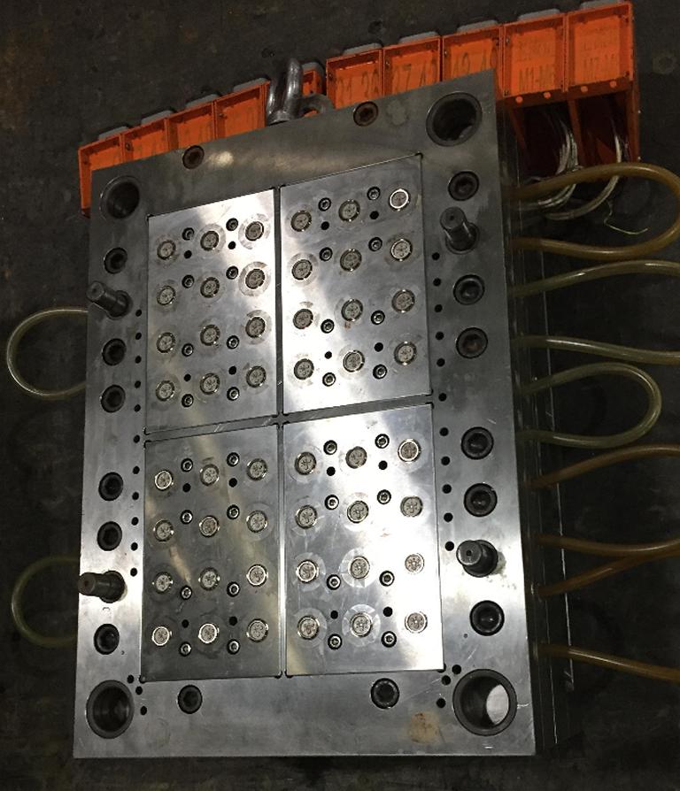 Multi Cavity Injecti