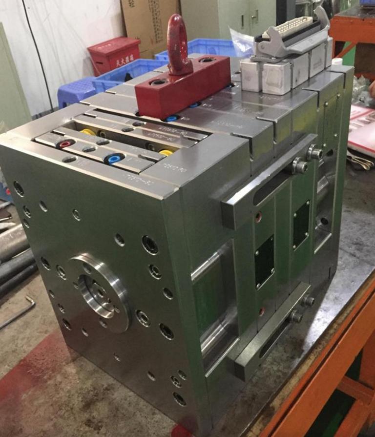 Injection Mold for 3